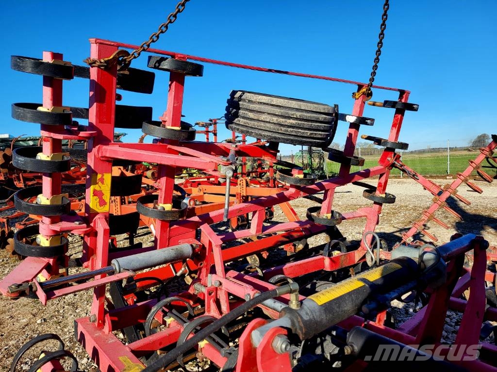 Väderstad NZF 450 Gradas