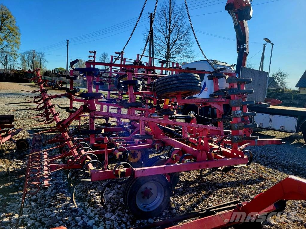 Väderstad NZF 450 Gradas