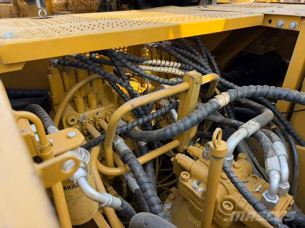 CAT 320 CAT 320B 320BL Bandgrävare