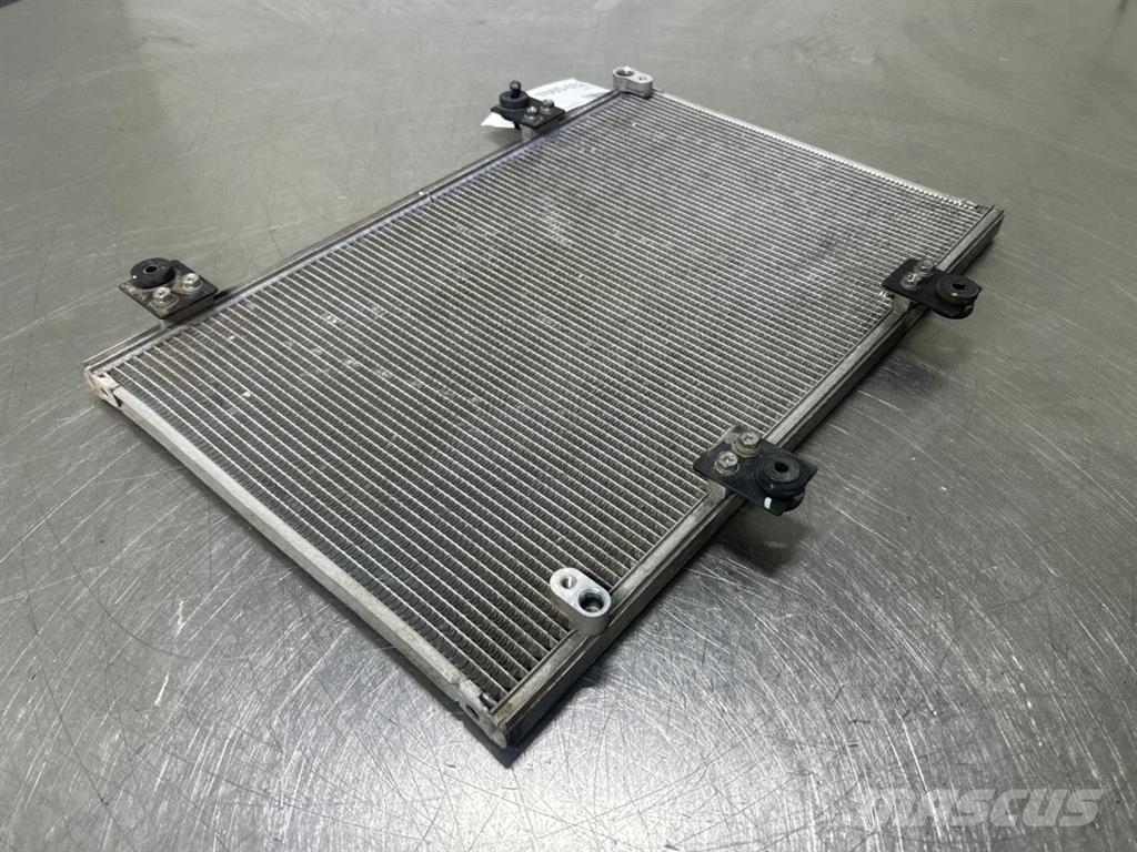 CAT M316 - 372-9320 - Airco condenser/Klimakondensator Chassis and suspension