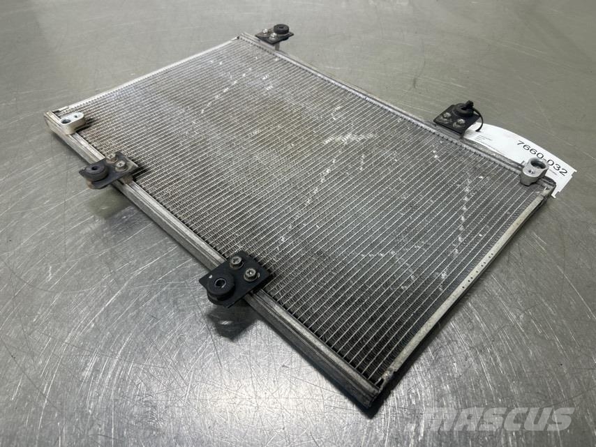 CAT M316 - 372-9320 - Airco condenser/Klimakondensator Chassis and suspension