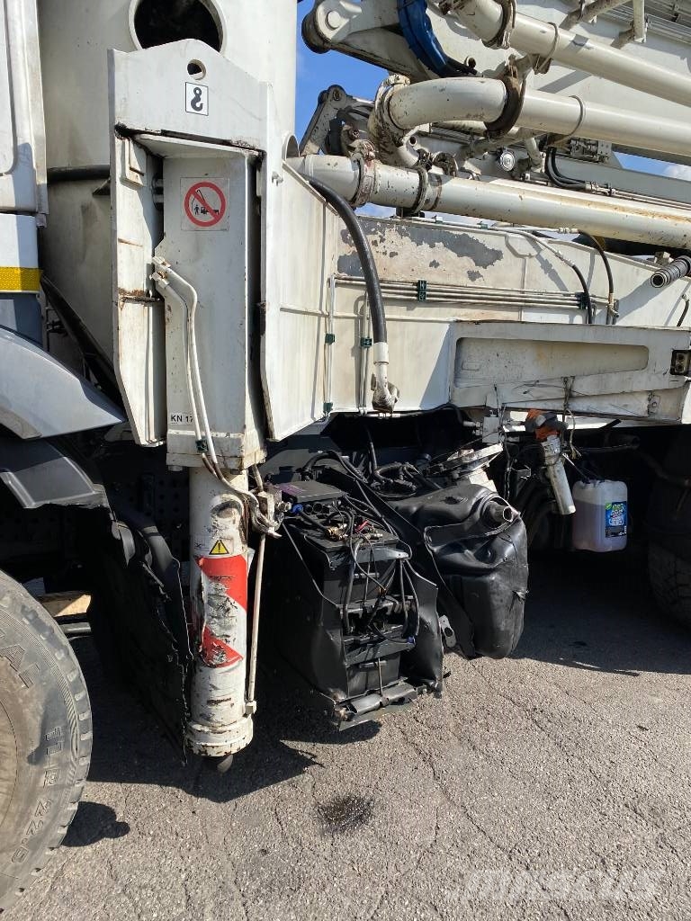 Mercedes-Benz AROCS 2643 6x4/SERMAC 5Z36 1er Main endommagée Betonpomptrucks