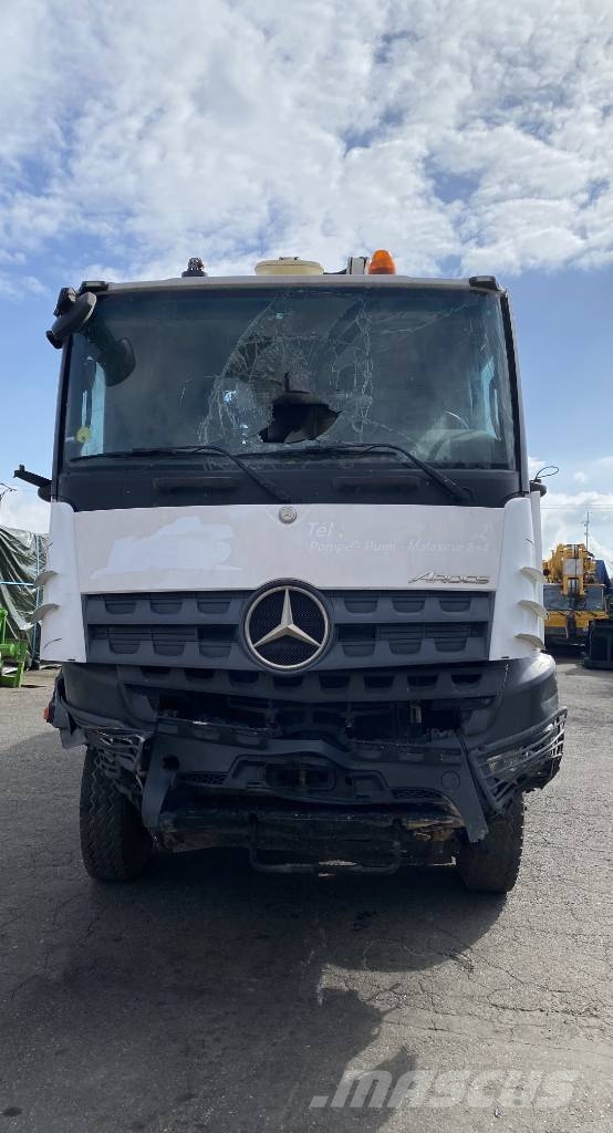 Mercedes-Benz AROCS 2643 6x4/SERMAC 5Z36 1er Main endommagée Betonpomptrucks