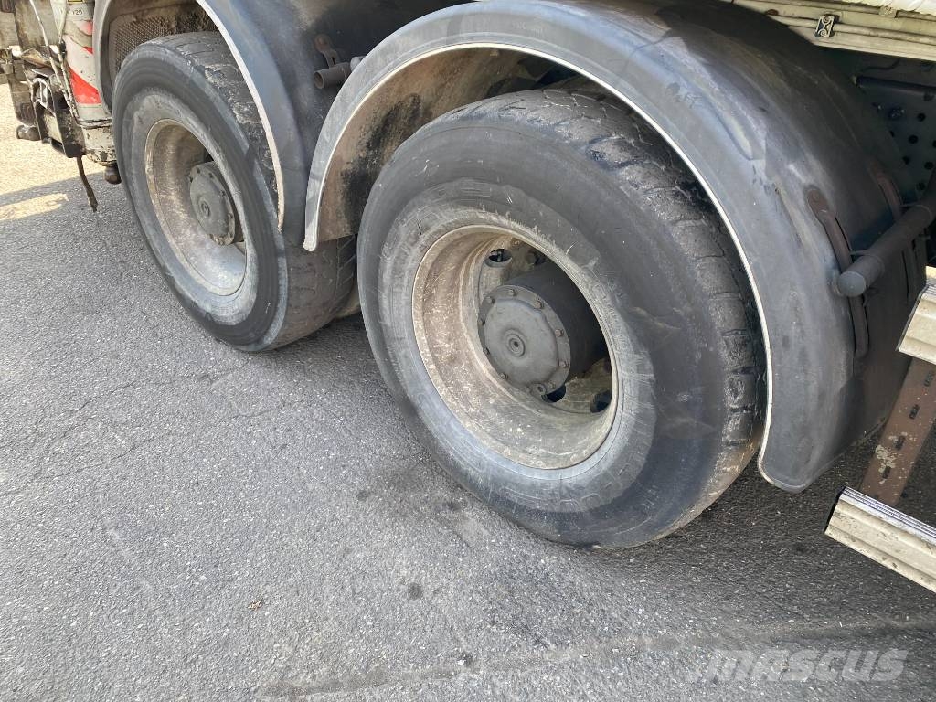 Mercedes-Benz AROCS 2643 6x4/SERMAC 5Z36 1er Main endommagée Betonpomptrucks