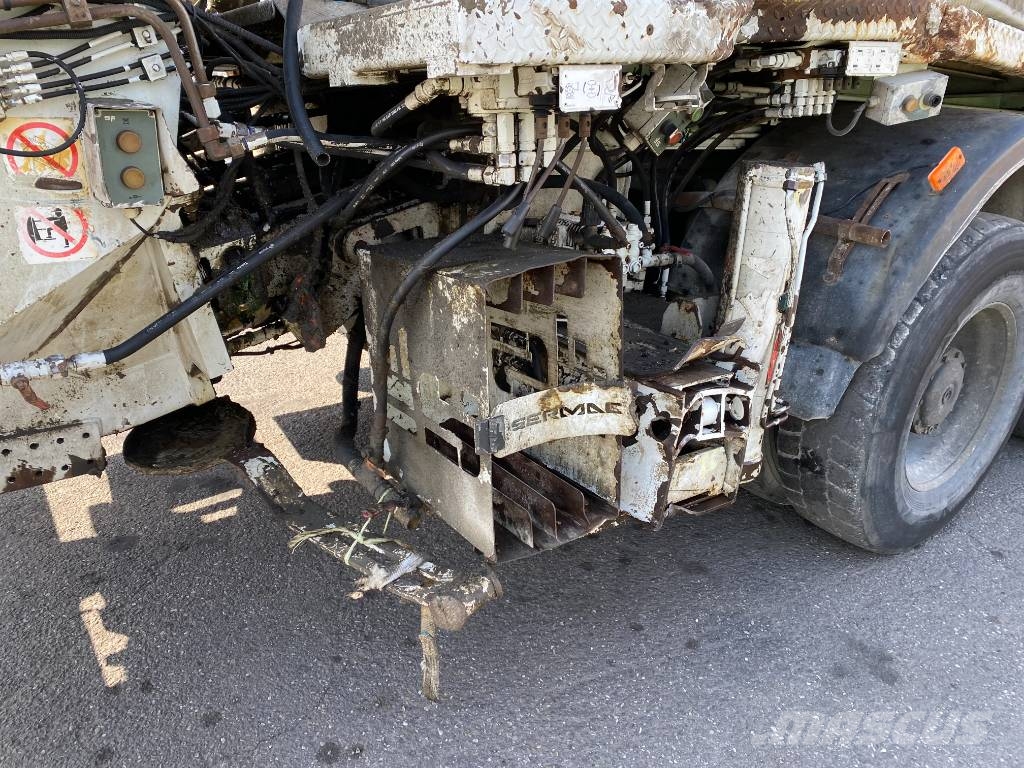 Mercedes-Benz AROCS 2643 6x4/SERMAC 5Z36 1er Main endommagée Betonpomptrucks
