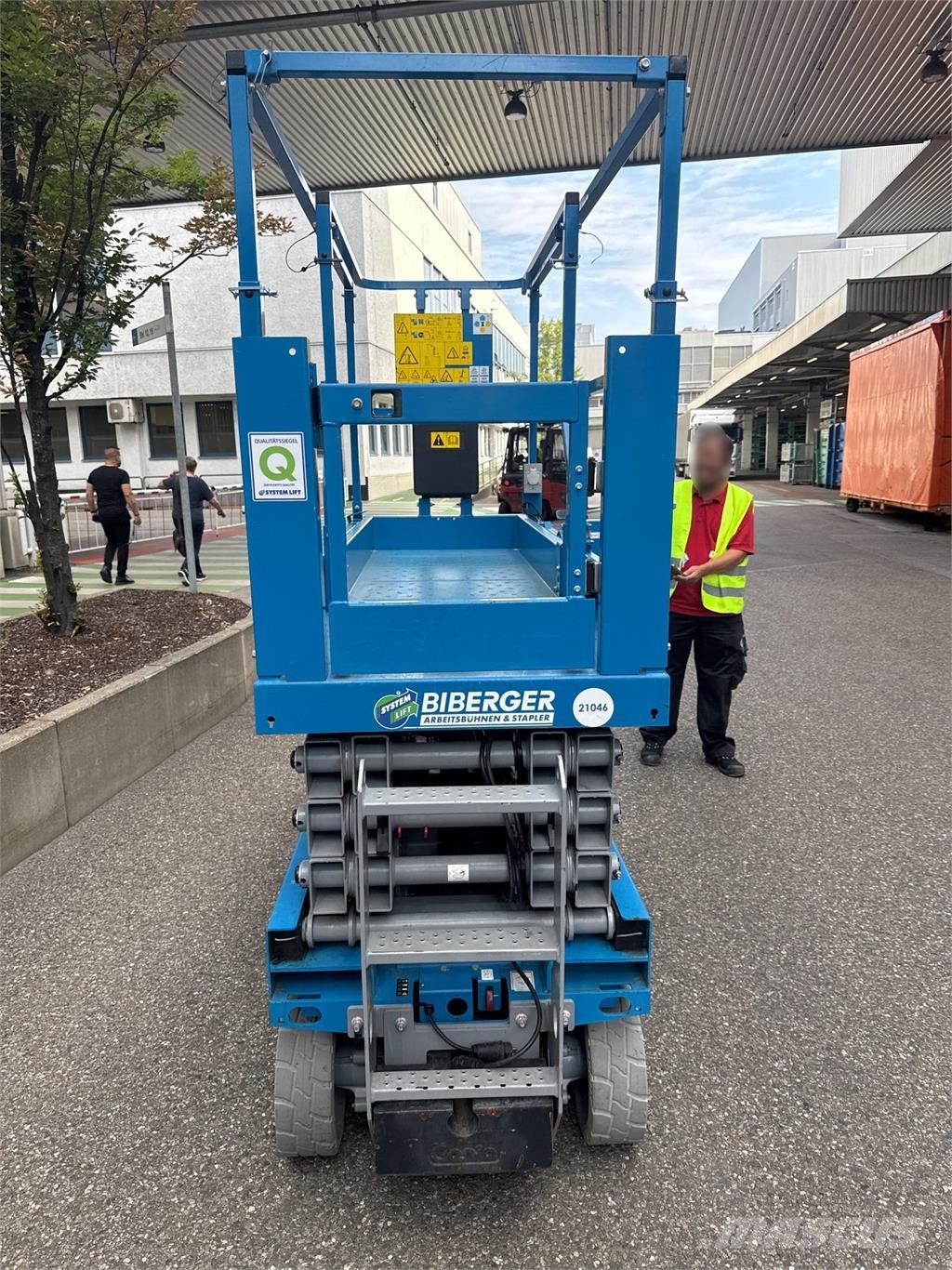 Genie GS 2632 رافعات مقصية الشكل