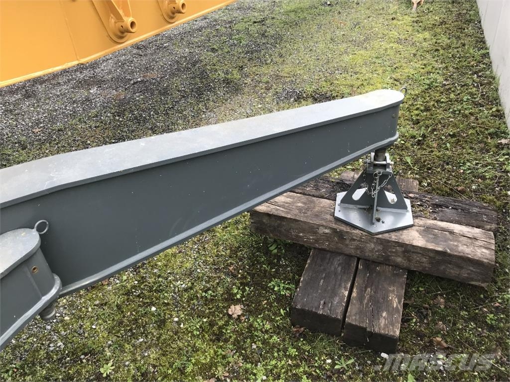 Liebherr L1-24 塔式起重機