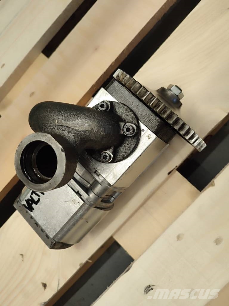Rexroth gear pump 1518222091 1518222090 0510665491 Valtra Hydraulik