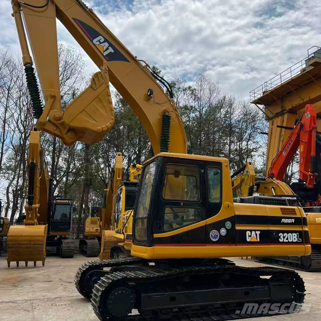 CAT 320 B 履带挖掘机