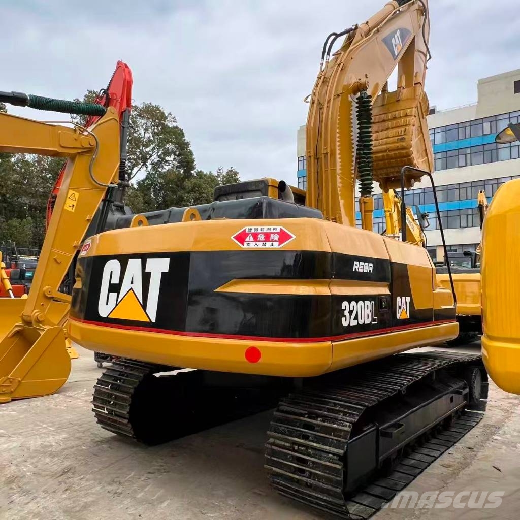 CAT 320 B 履带挖掘机