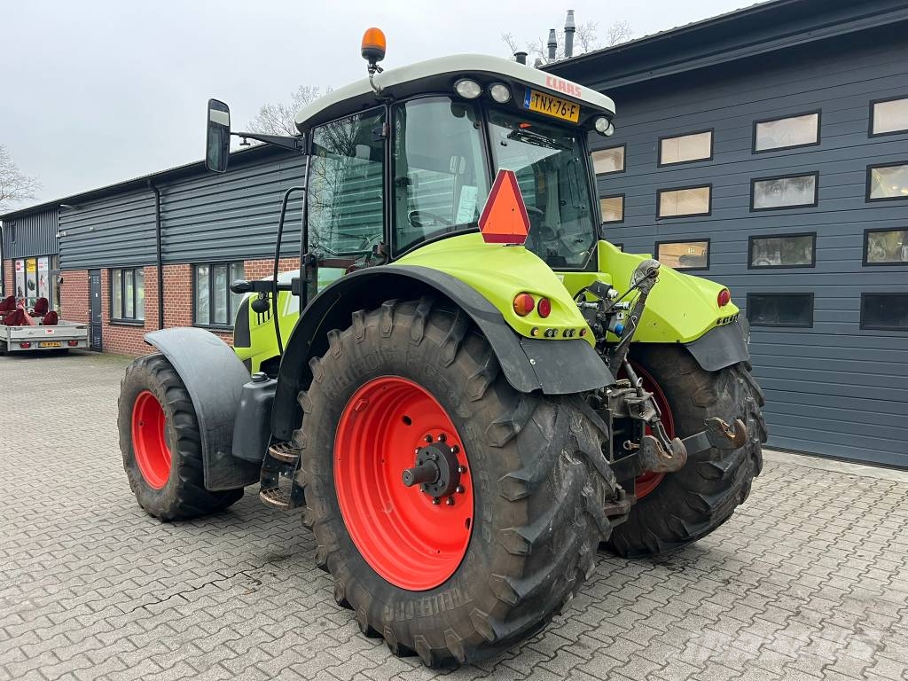 CLAAS Arion 630 Cebis الجرارات