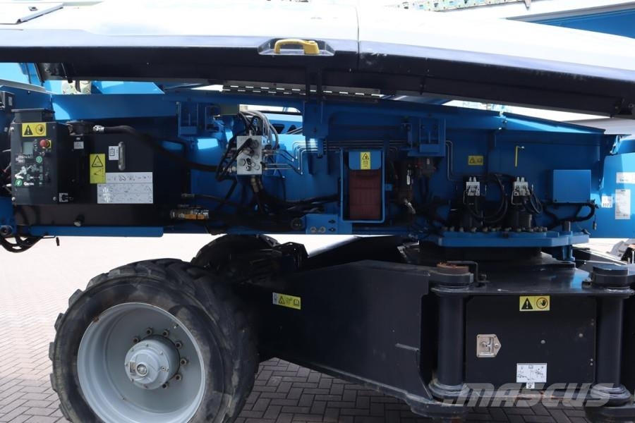 Genie SX135XC Diesel, 43m Working Height, 27.5m Reach, B Plataformas elevatórias telescópicas