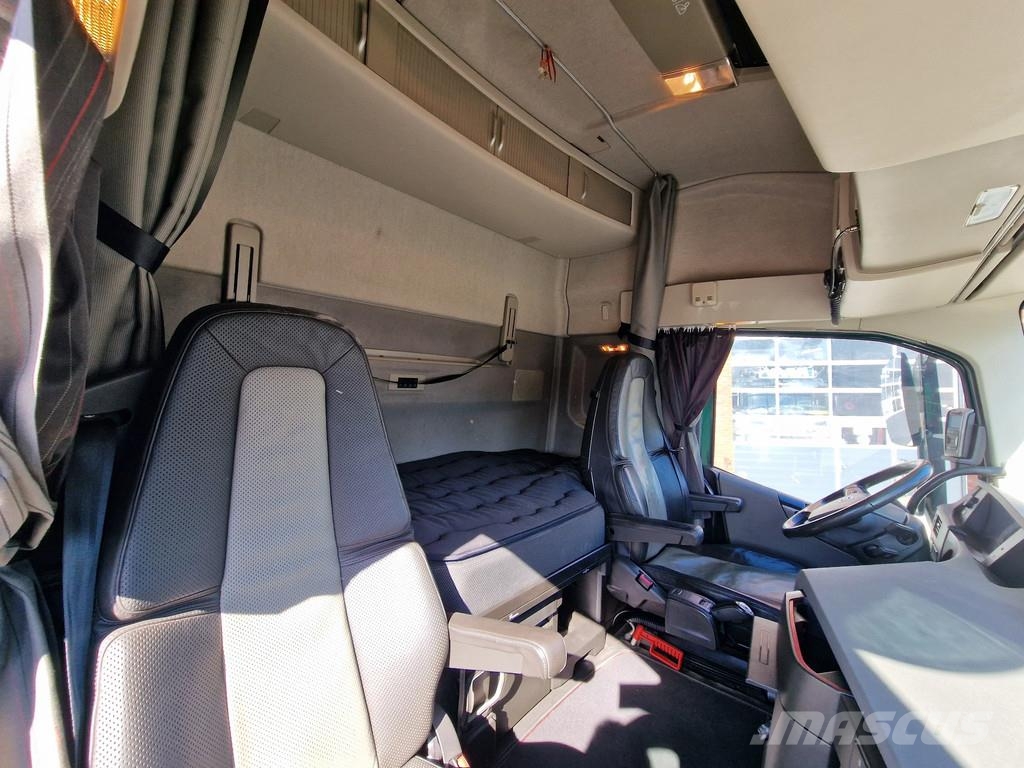 Volvo FH 540 Globetrotter 6x4 - Lift axle - Full air - 3 Motrici e Trattori Stradali