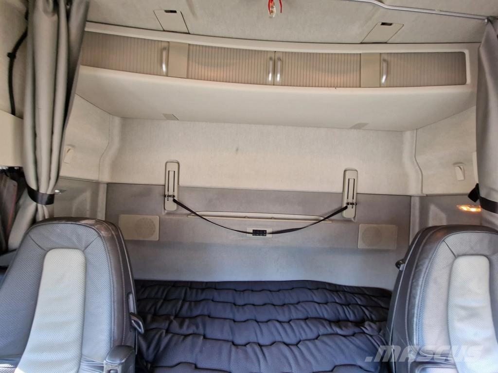 Volvo FH 540 Globetrotter 6x4 - Lift axle - Full air - 3 Motrici e Trattori Stradali