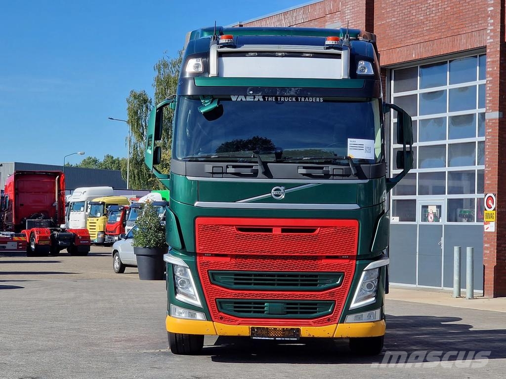 Volvo FH 540 Globetrotter 6x4 - Lift axle - Full air - 3 Motrici e Trattori Stradali