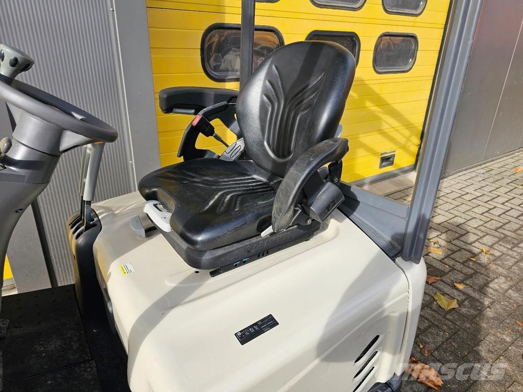 Crown SCT6010-1.3 Electric forklifts
