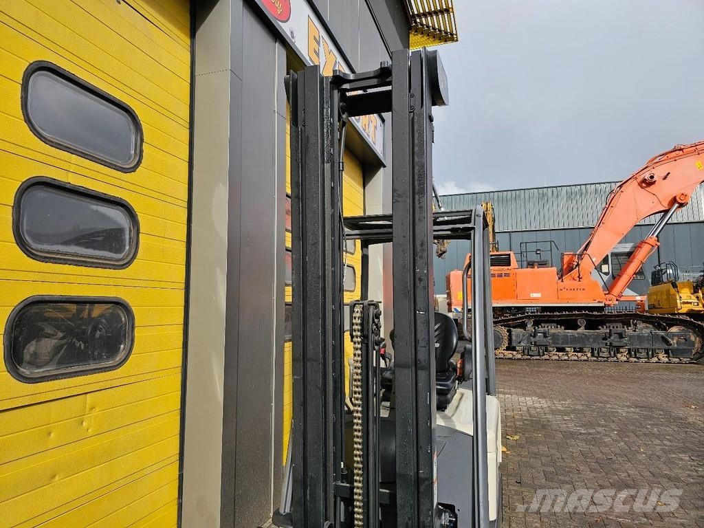 Crown SCT6010-1.3 Electric forklifts