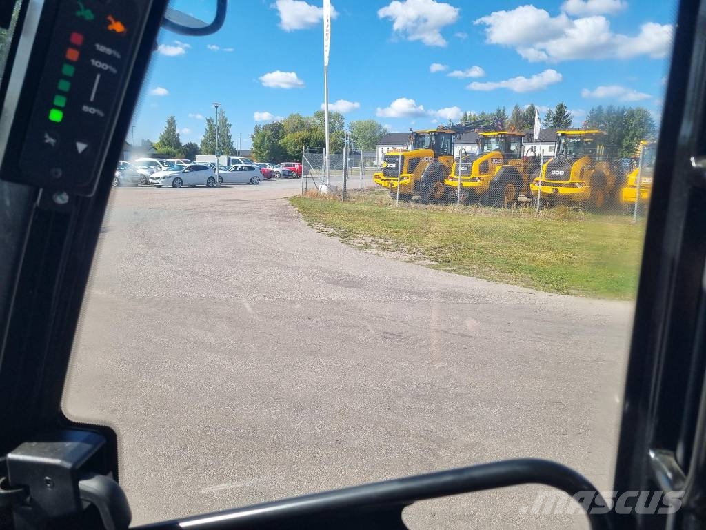 JCB TM110 teleskop 3,5m kampanjränta 1,99% Chargeuse compacte