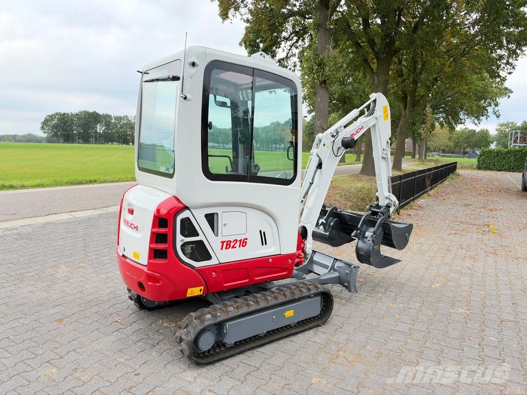 Takeuchi TB216 minigraver nieuw 소형 굴삭기 7톤 미만
