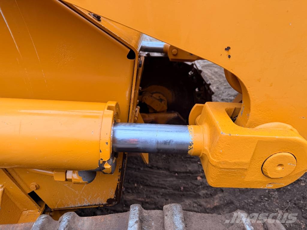 CAT 953 C Tracked Loading Shovel Roomiklaadurid