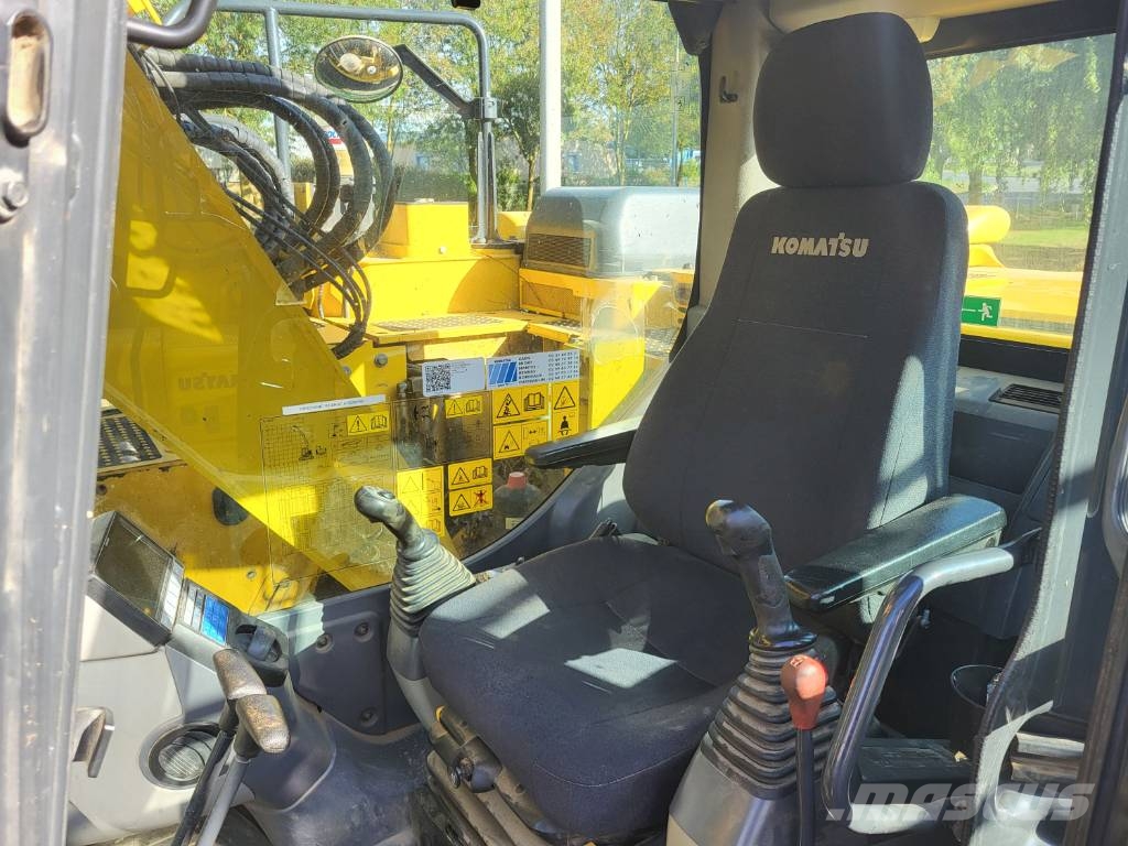 Komatsu PC138US-11 Roomikekskavaatorid