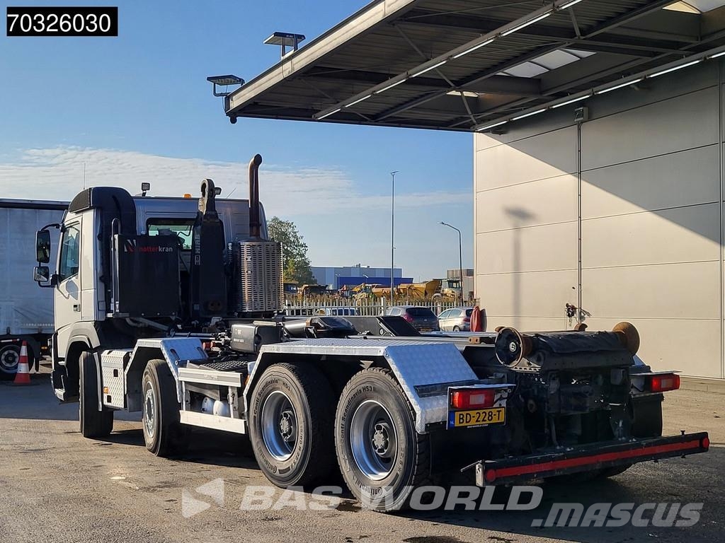 Volvo FMX 460 8X4 HIAB XR21Z59 Containers system Big-Axl Camiones polibrazo