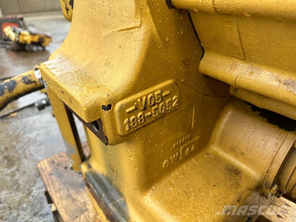 CAT 950 G II hydrolic pump / gearbox Transmission