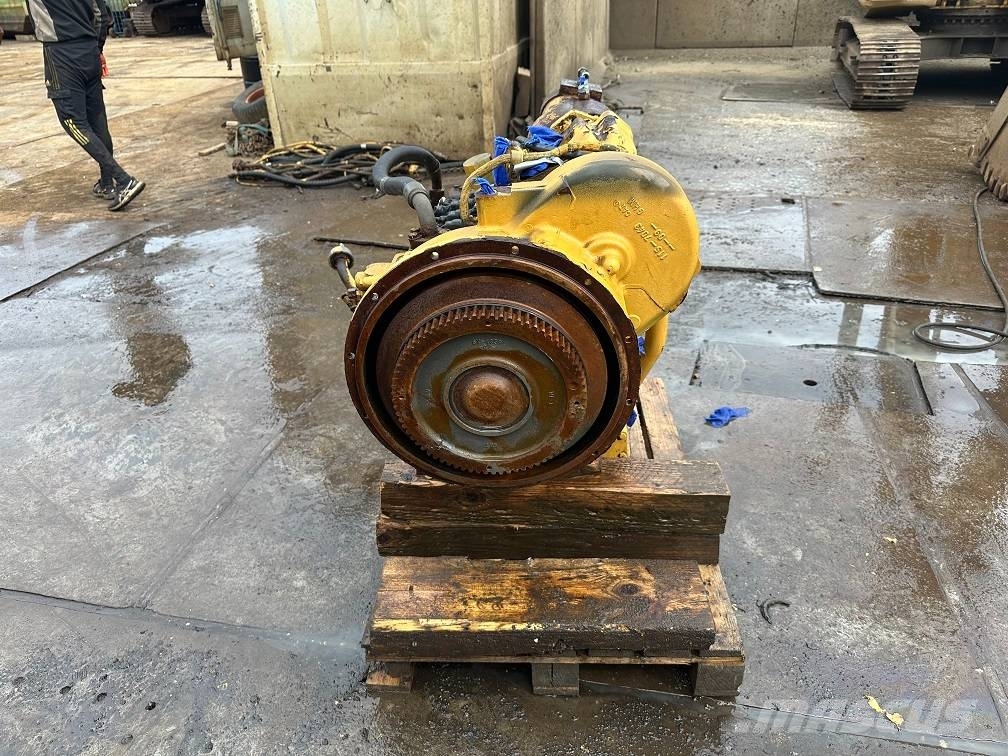 CAT 950 G II hydrolic pump / gearbox Transmission