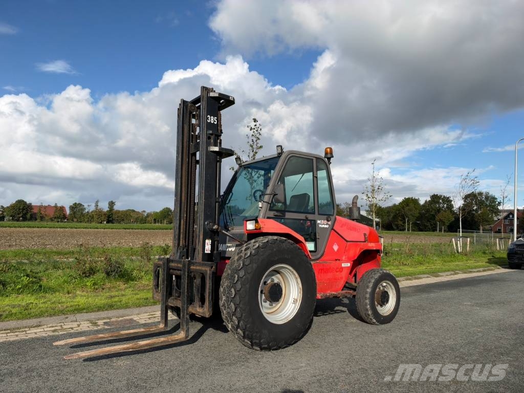 Manitou m30-4 4x4 ruwterrein heftruck Carretillas diesel