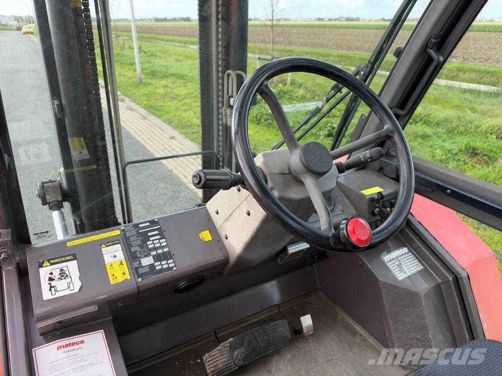 Manitou m30-4 4x4 ruwterrein heftruck Carretillas diesel