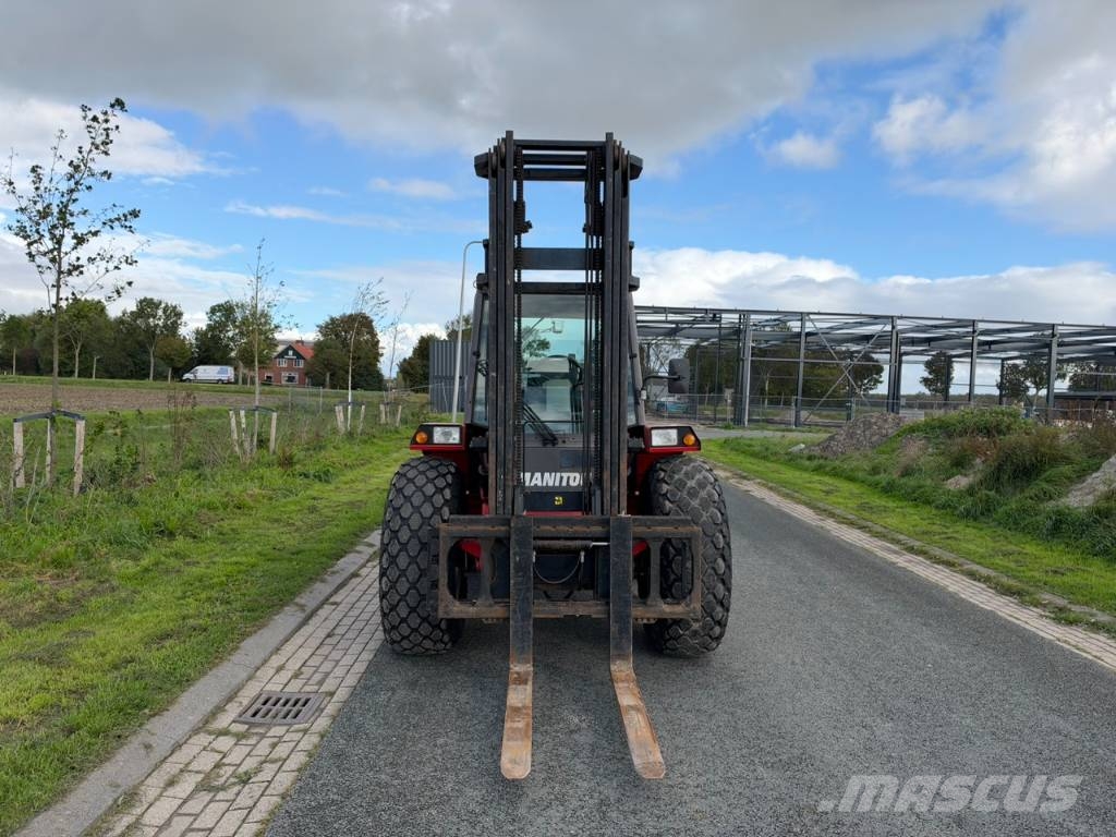 Manitou m30-4 4x4 ruwterrein heftruck Carretillas diesel