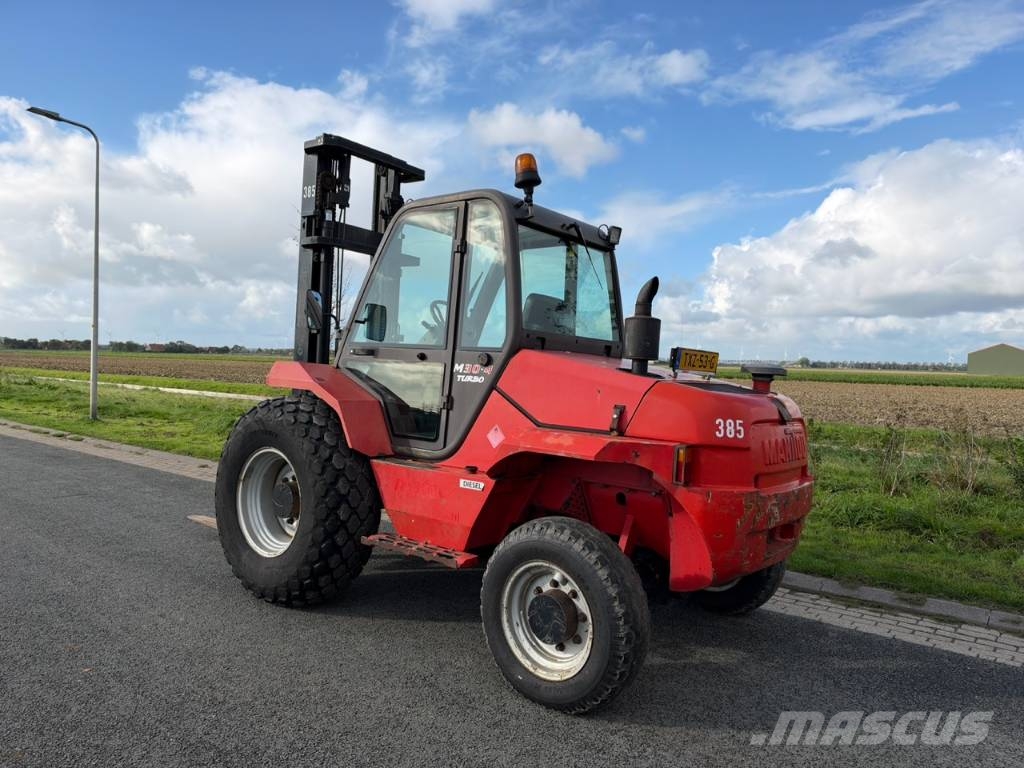 Manitou m30-4 4x4 ruwterrein heftruck Carretillas diesel