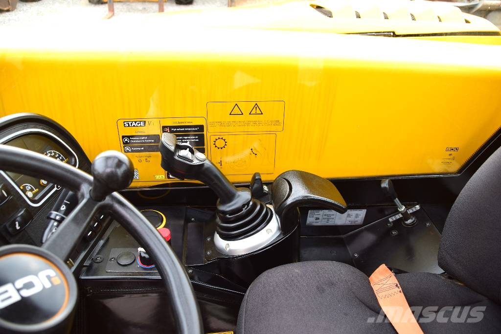 JCB 525-60 HiVIZ yr 2024 Perfect condition Verreikers
