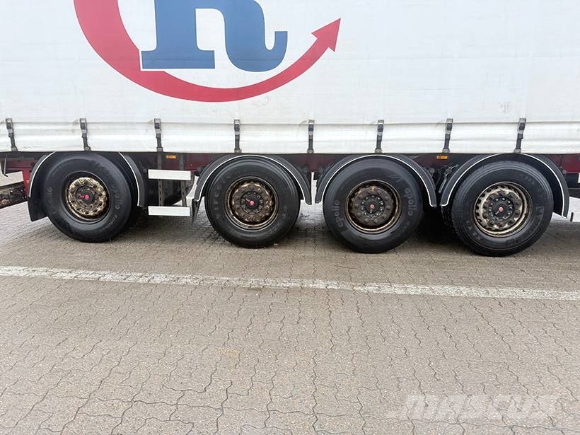 Kel-Berg Curtainsider / Planenauflieger Semirremolques de caja de lona