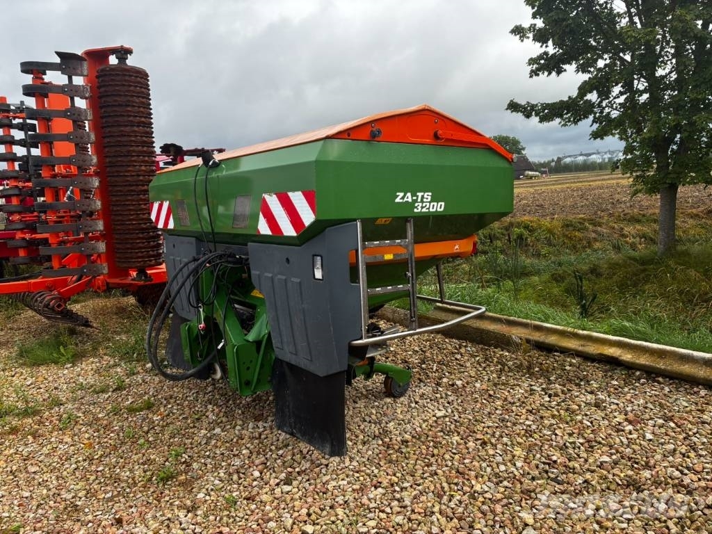 Amazone ZA-TS 3200 Διαστρωτήρες ανοργάνων