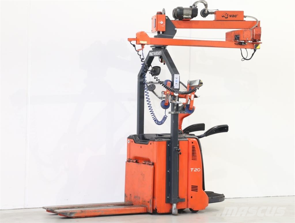 Linde T20AP/131 Električni nizko dvižni viličar