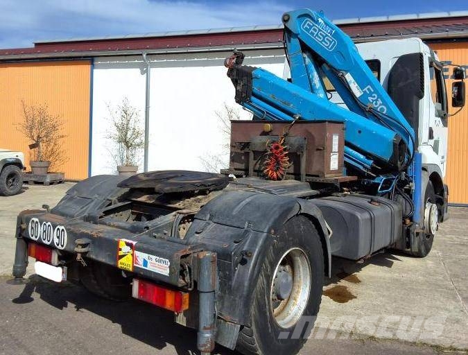 Renault Premium Lander 420 DCI 中古トラクターヘッド | トレーラーヘッド