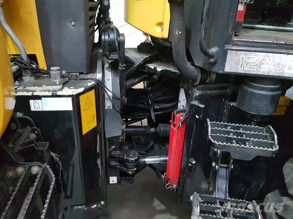 Huddig 1260C 反鏟裝載機