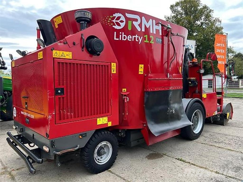 RMH Liberty 12 Mešaona stočne hrane
