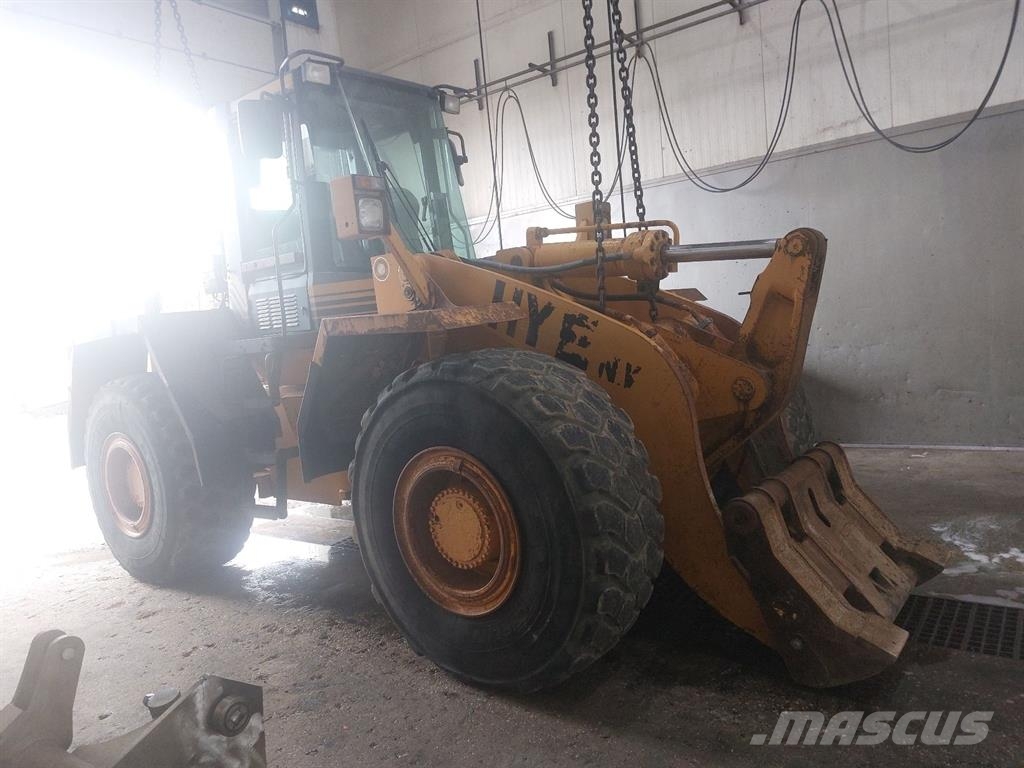 CASE 821C -  (For parts) Wheel loaders
