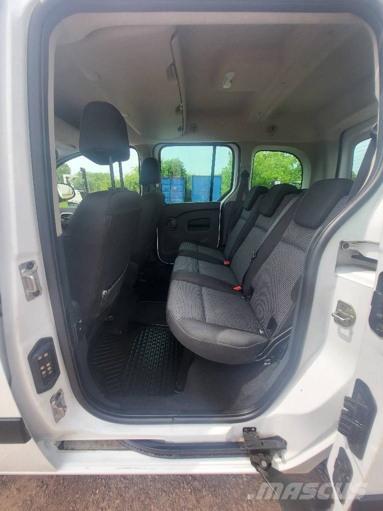 Mercedes-Benz Citan 111 CDI Vehículos de caha cerrada