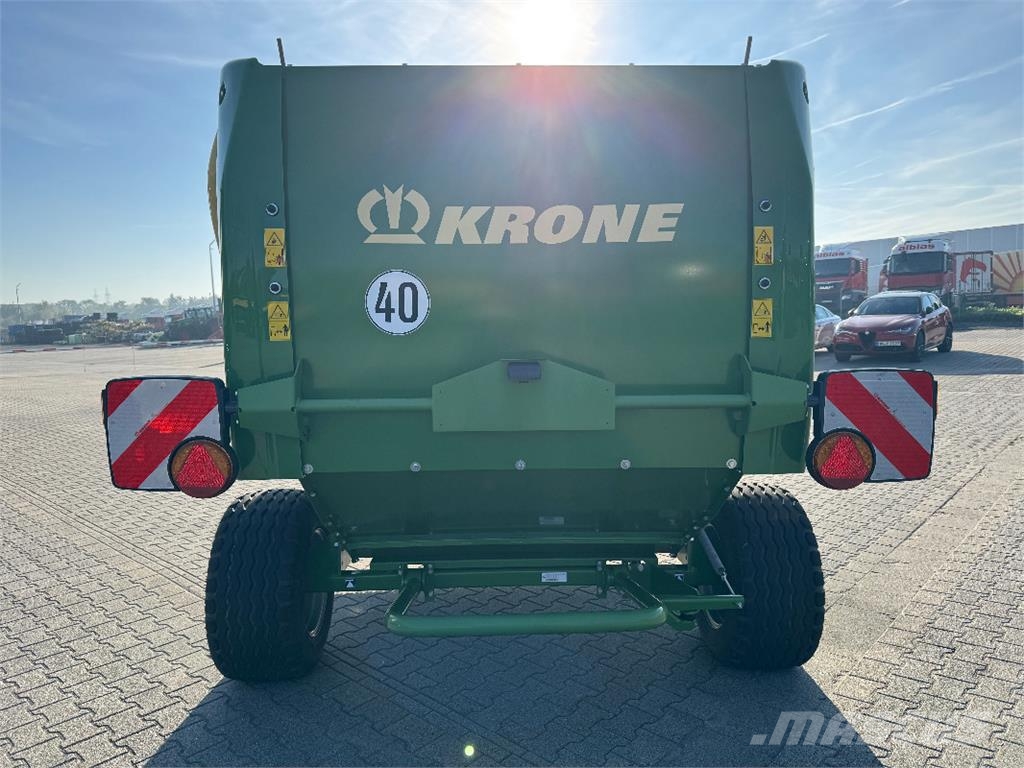 Krone Comprima F 125 XC محزمات مستديرة
