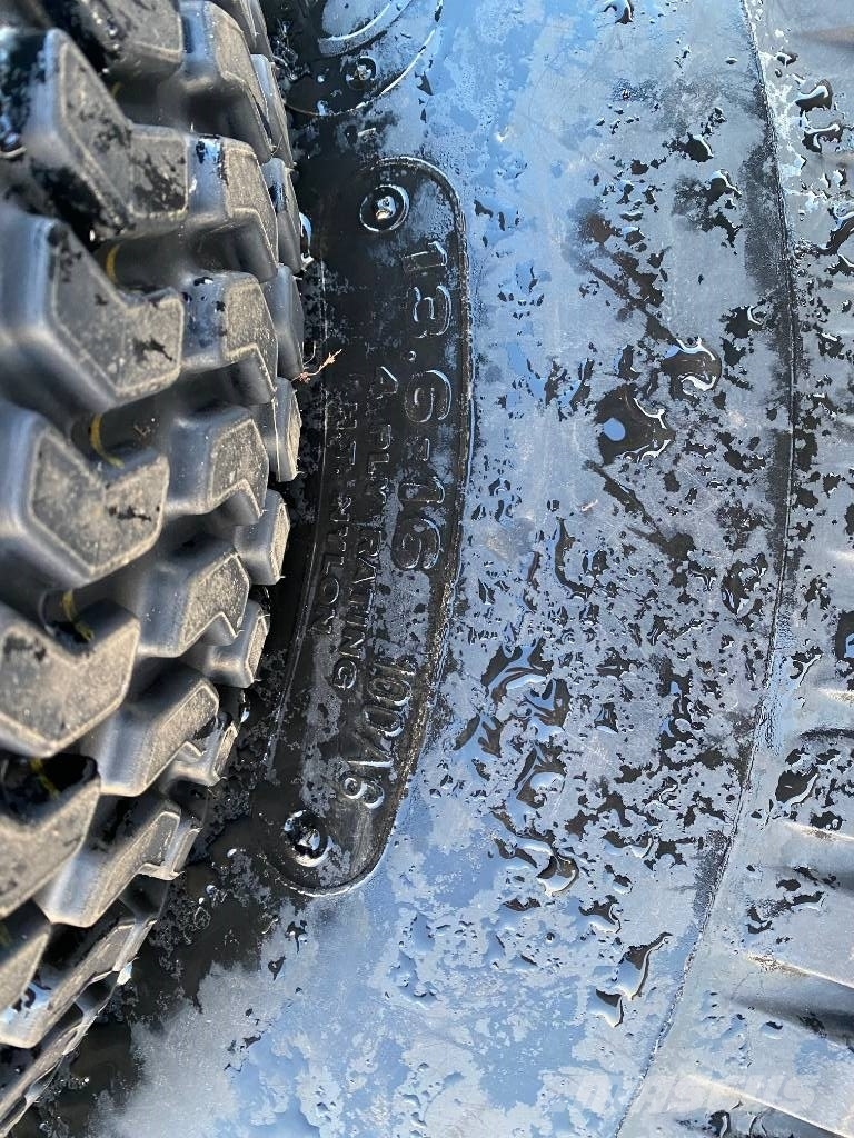 Kubota Welded Wheels Pneus, Rodas e Jantes