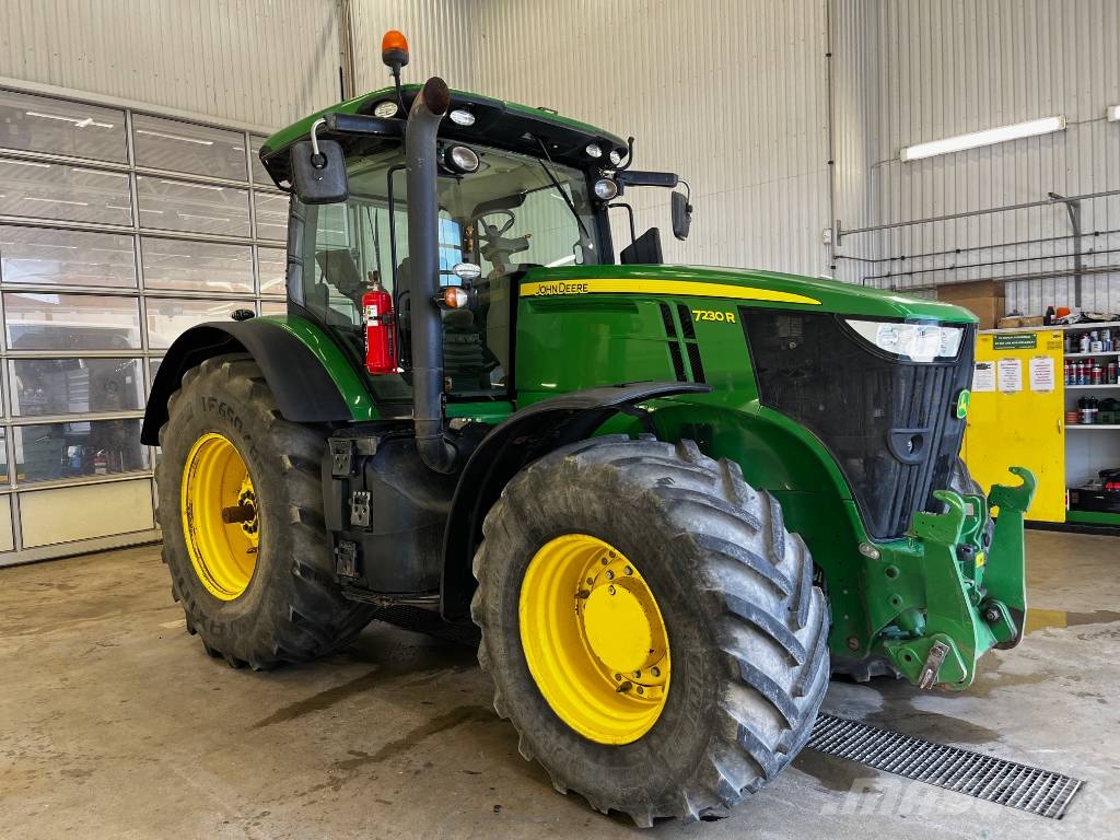 John Deere Traktor 7230 R 曳引機