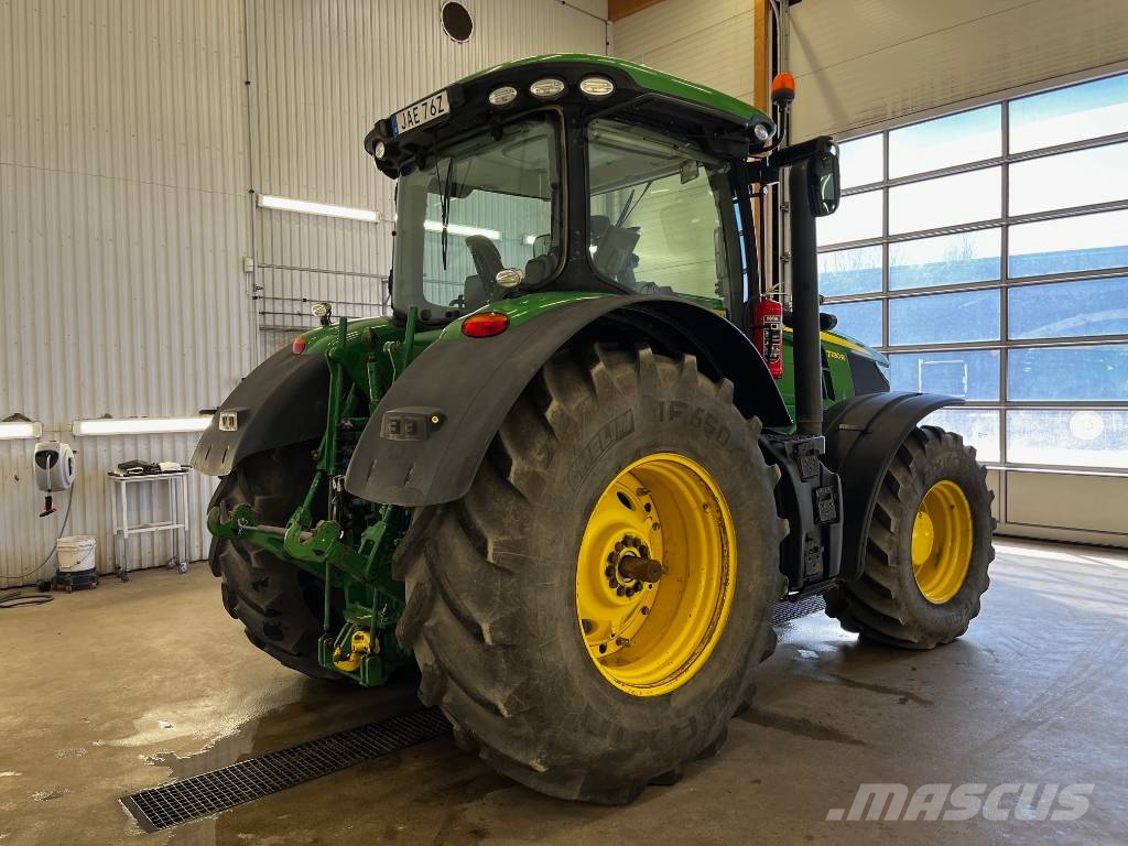 John Deere Traktor 7230 R 曳引機