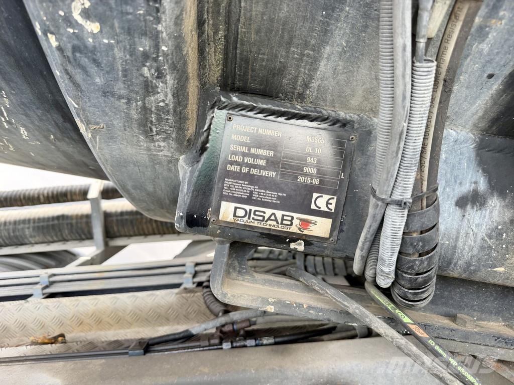 Scania P 450 6x2 mit DISAB Trockensauger mit Saugrüssel B 特种挖掘机