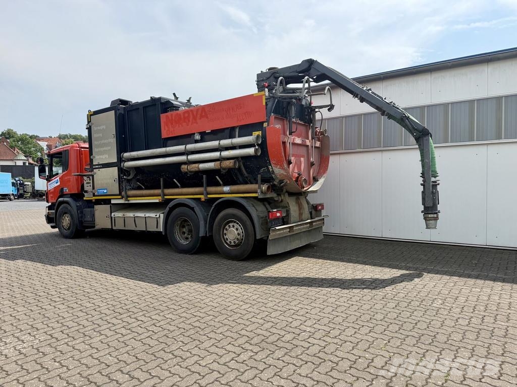 Scania P 450 6x2 mit DISAB Trockensauger mit Saugrüssel B 特种挖掘机