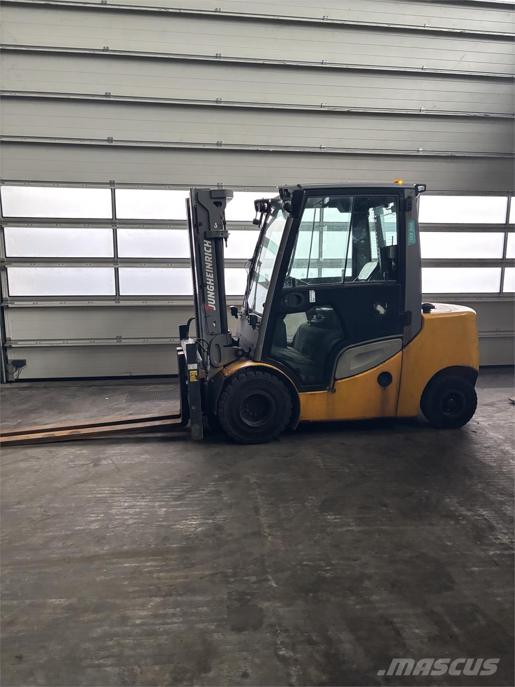 Jungheinrich DFG 435s Diesel heftrucks