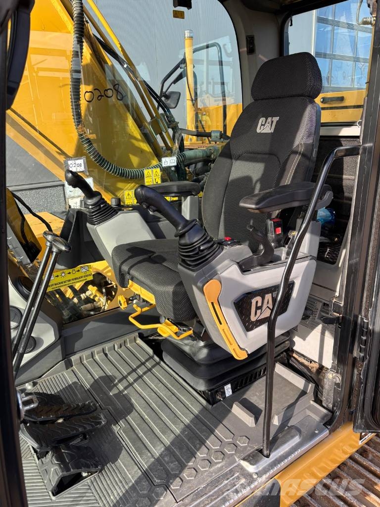 CAT 330 (NEXT GEN) Escavadoras de rastos