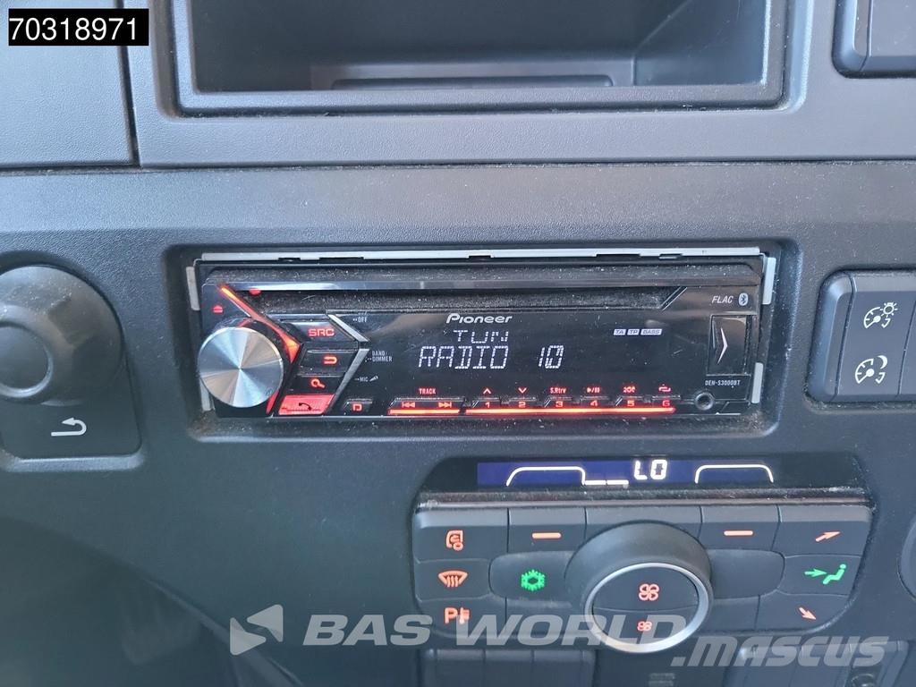 DAF CF 370 CF 4X2 NL-Truck APK BDF 2000kg Ladebordwand Camiones desmontables